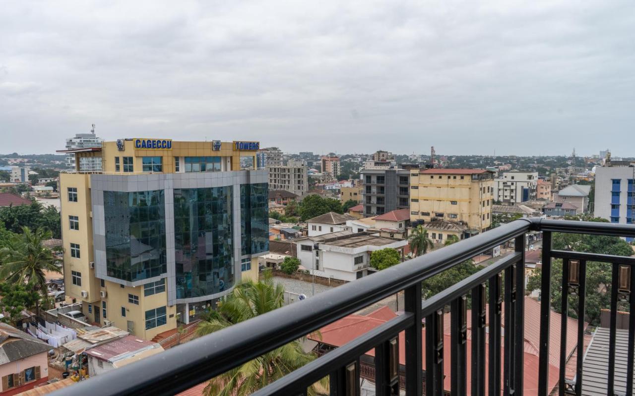 G.C Royal Hotel Accra Exteriör bild